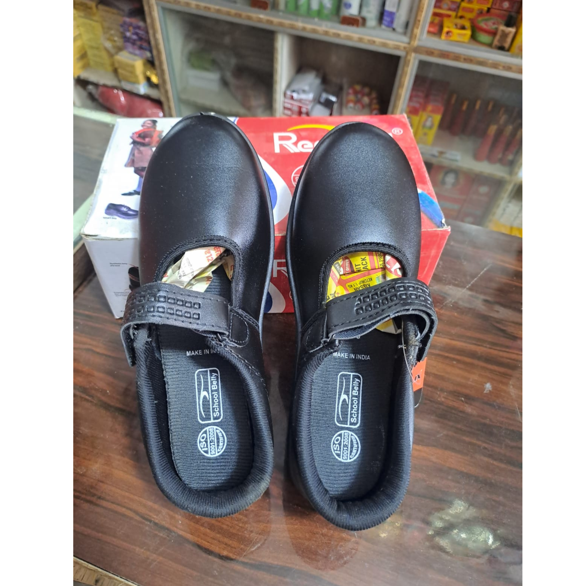 Reegard School Shoes For Girls In Black - Image 2